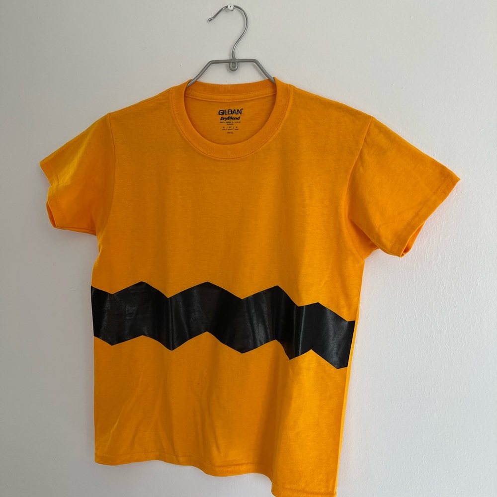 Charlie brown T-shirt!